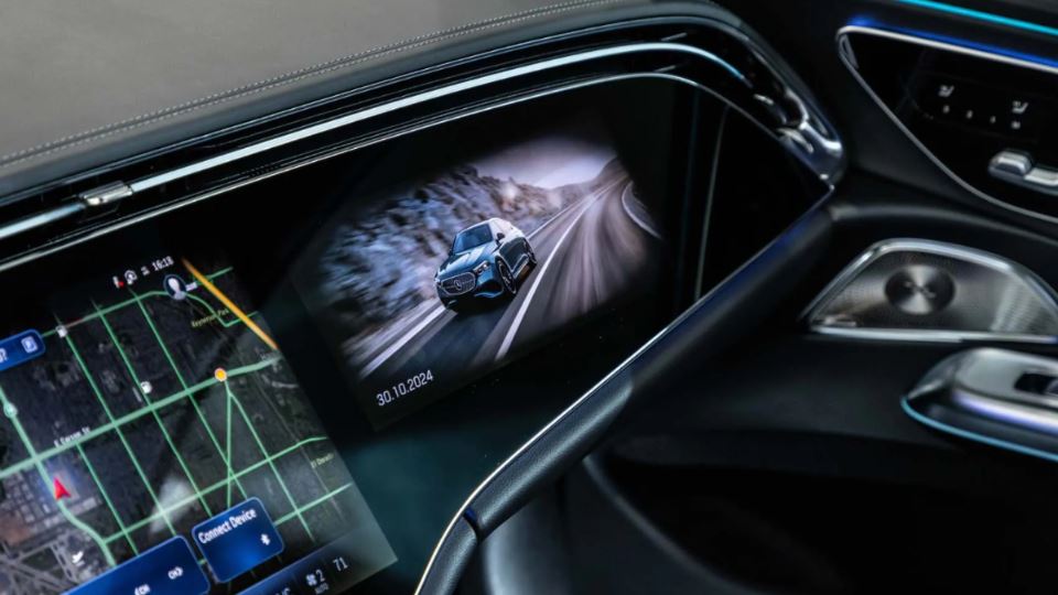 موتور ترند خودروی برتر 2025 بنز E کلاس